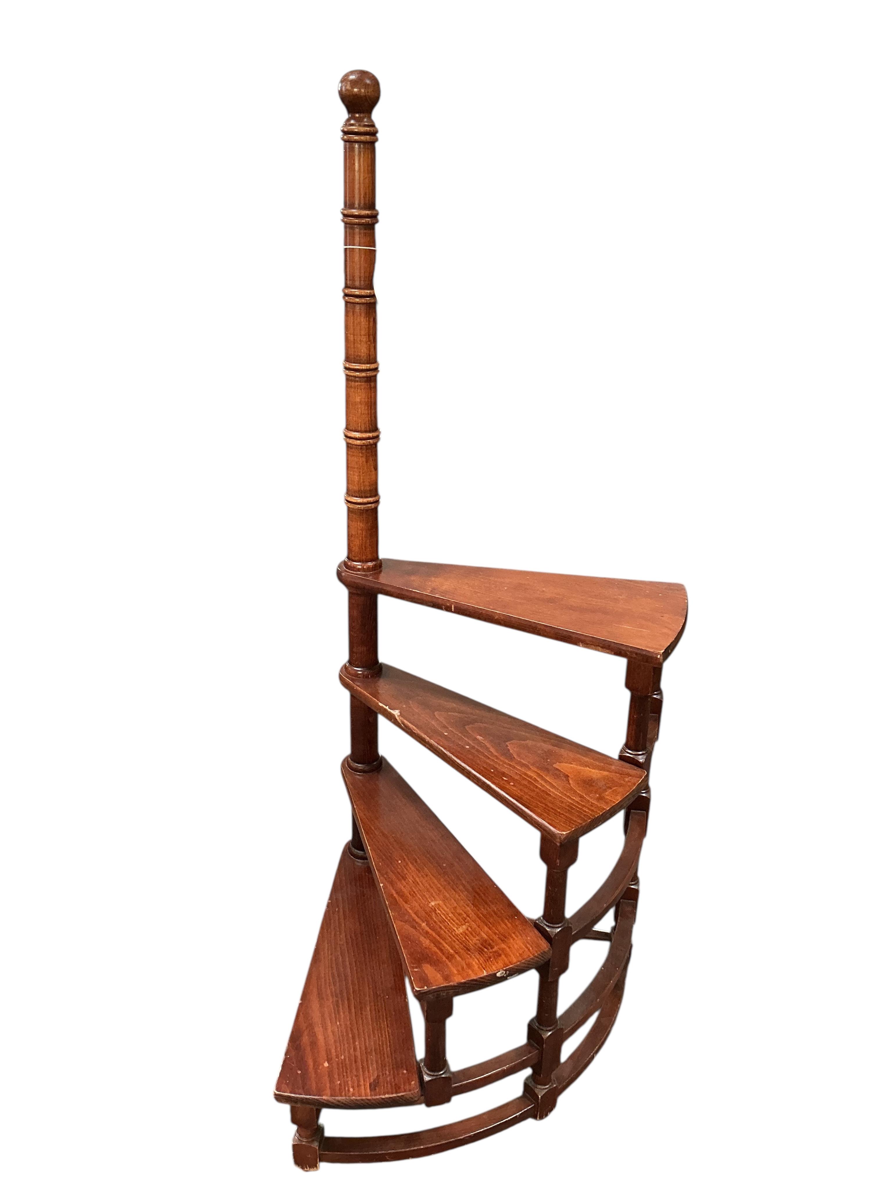 A set of reproduction mahogany library steps, width 50cm, height 125cm